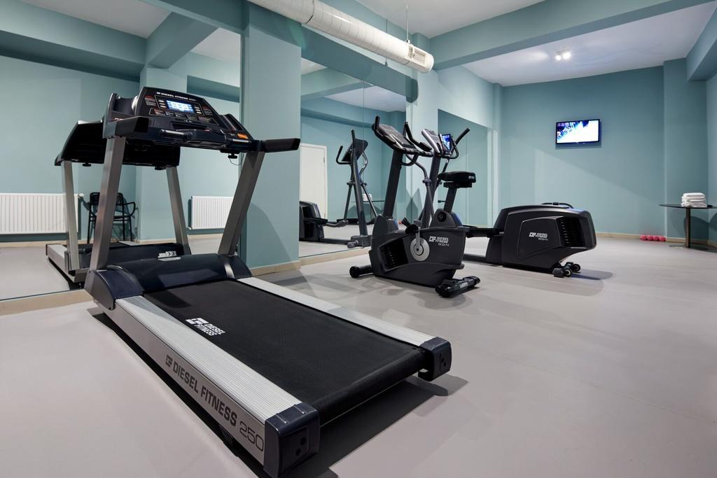 Med-Inn Hotel 굴루크 외부 사진